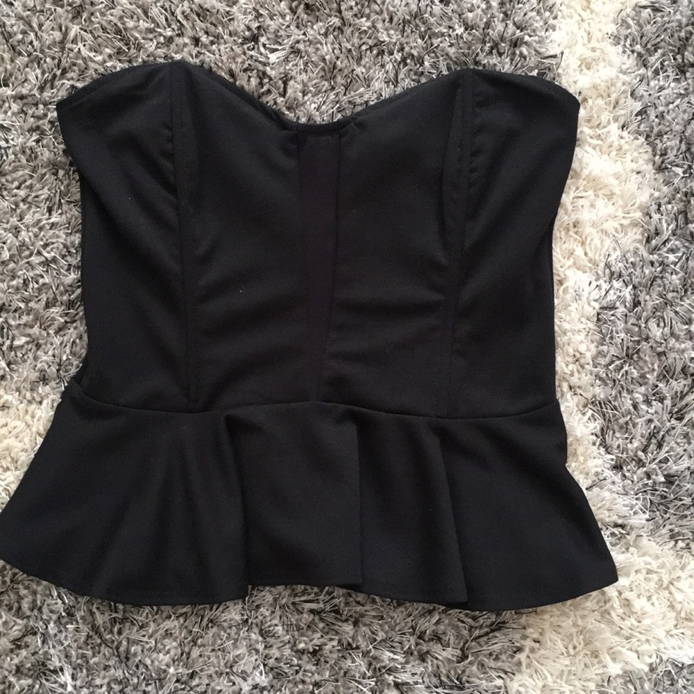 Strapless peplum top